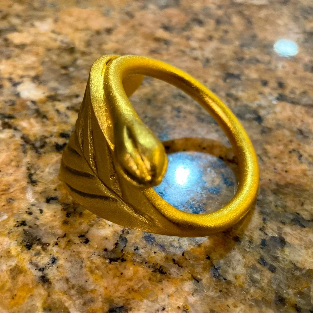 Golden Leaf Napkin Rings - 6 pcs - Picture 6 of 6